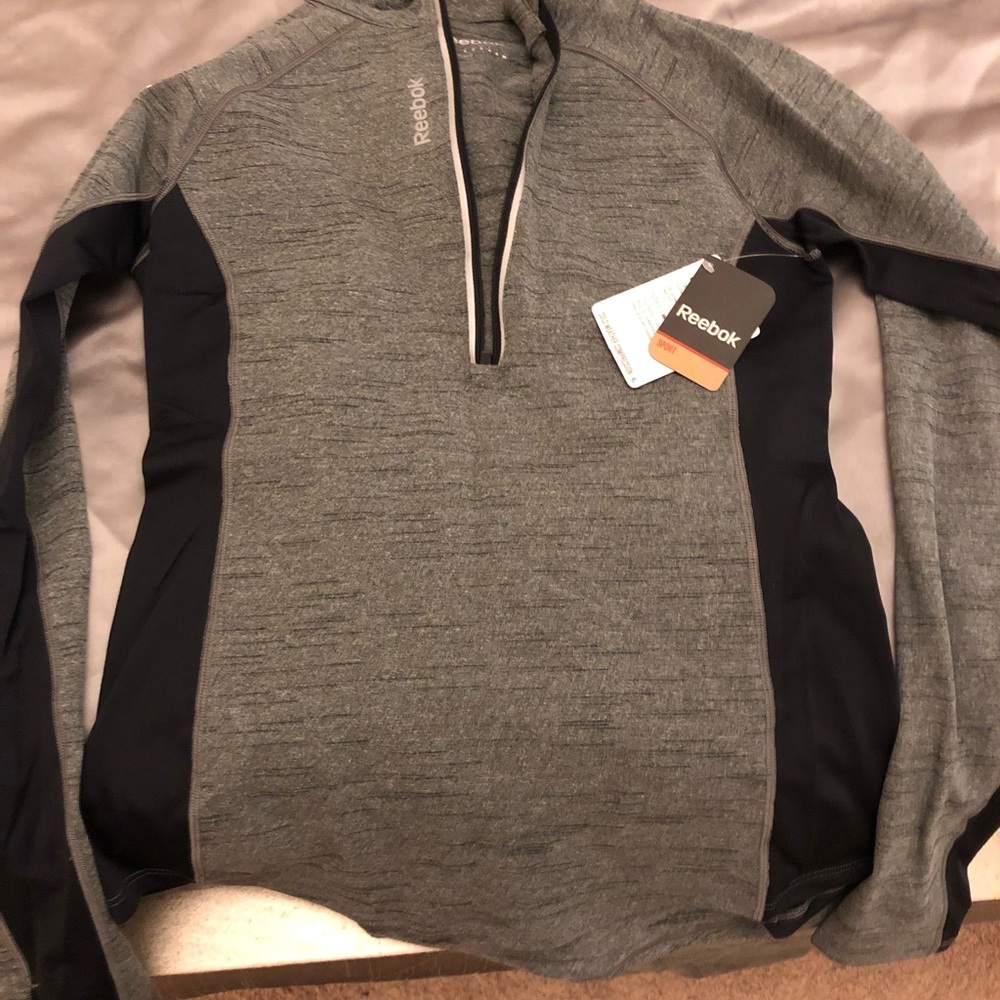 Reebok workout outfit